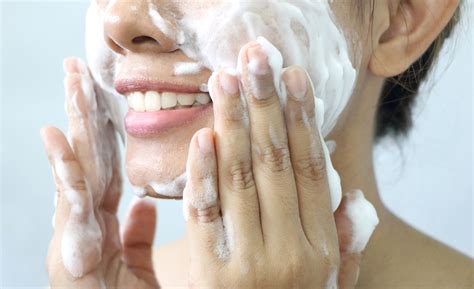 Cleaner MagiC Face Wash: Your Secret Weapon for a Clean and Refreshed Feeling